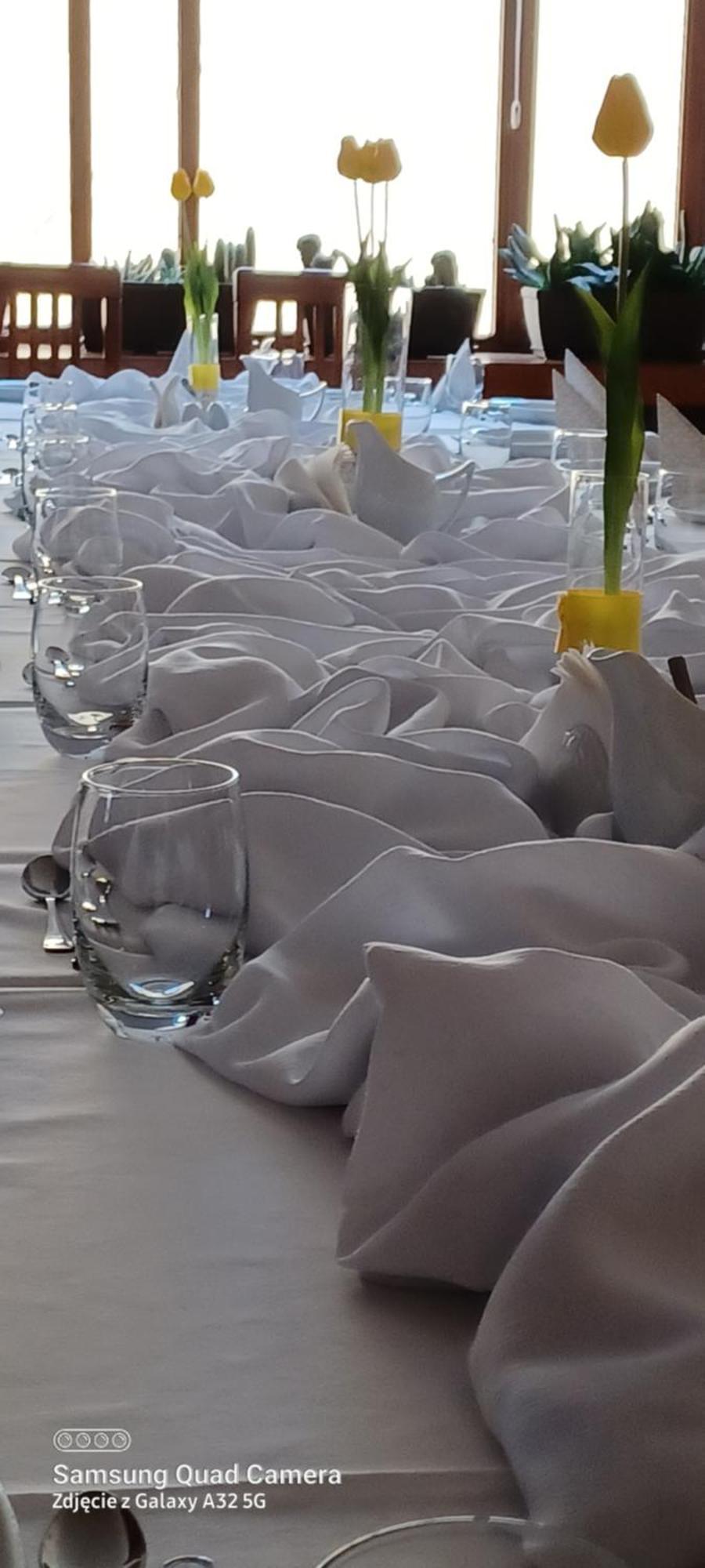 Wielkopolanka Pokoje Goscinne I Restauracja Chodziez Bagian luar foto